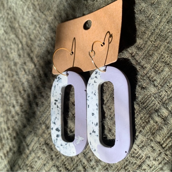 Contemporary clay earrings - Picture 2 of 2